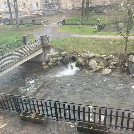 Le « studio Sur La Neste » Dans Le Centre D'arreau Apartment *