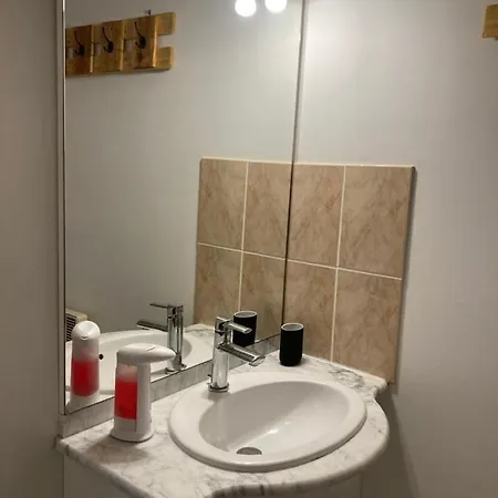 Le « studio Sur La Neste » Dans Le Centre D'arreau * Arreau