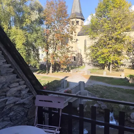 Le « studio Sur La Neste » Dans Le Centre D'arreau * Arreau